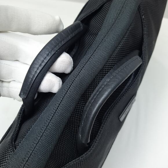 Tumi 2Way Balistic Black Nylon Alpha Computer Briefcase Business Crossbody Bag - Picture 6 of 16